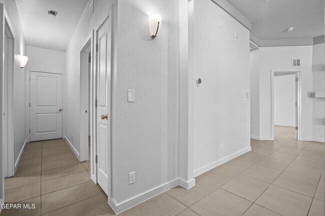 Building Photo - 14509 Ginger Kerrick