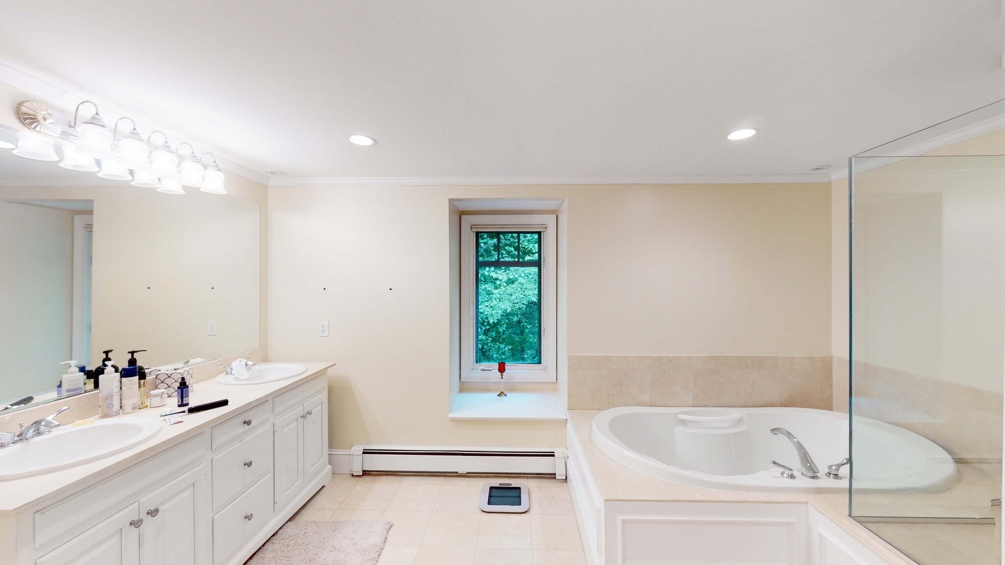 Master Bathroom - 40 Possum Rd