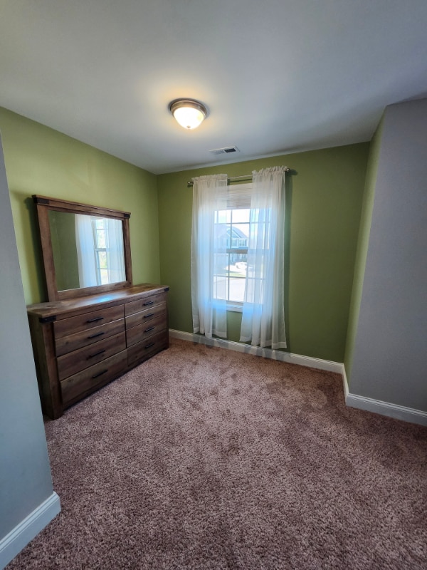 Building Photo - 625 Overland Ct