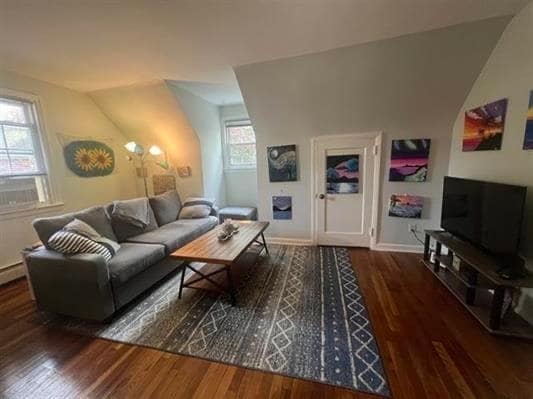 Building Photo - 42 7th Ave