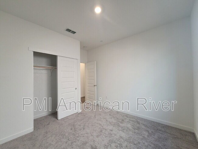 Building Photo - 9013 Allegretto Wy