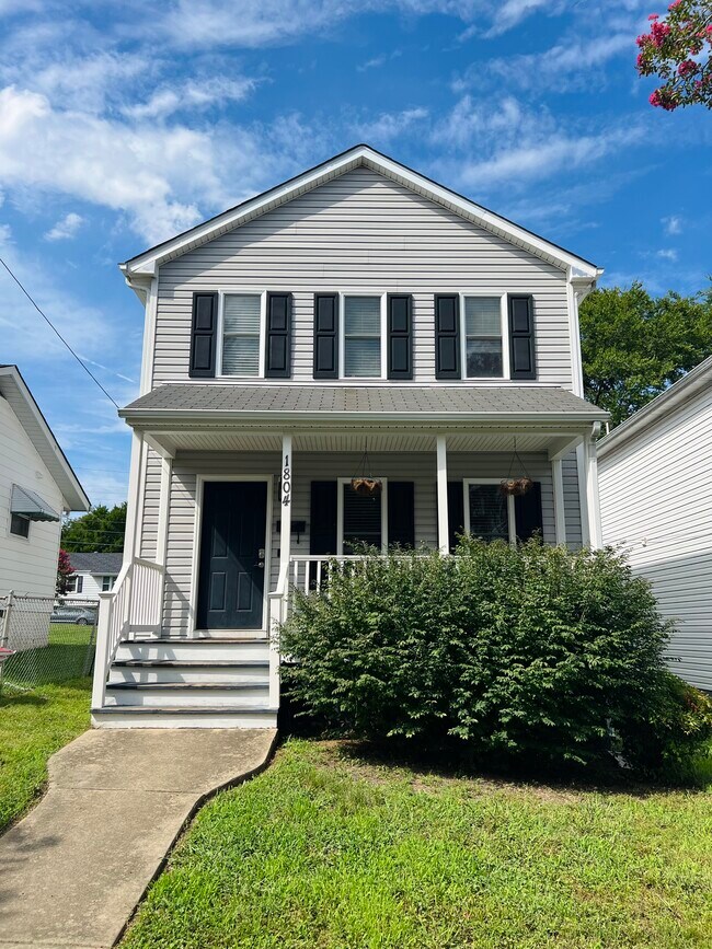 Building Photo - 1804 Powhatan St