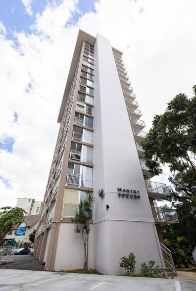 Building Photo - 1617 Keeaumoku St