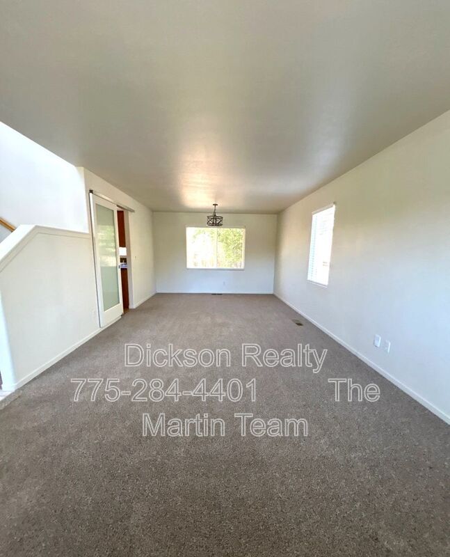 Building Photo - 5153 Lorenzo Ln