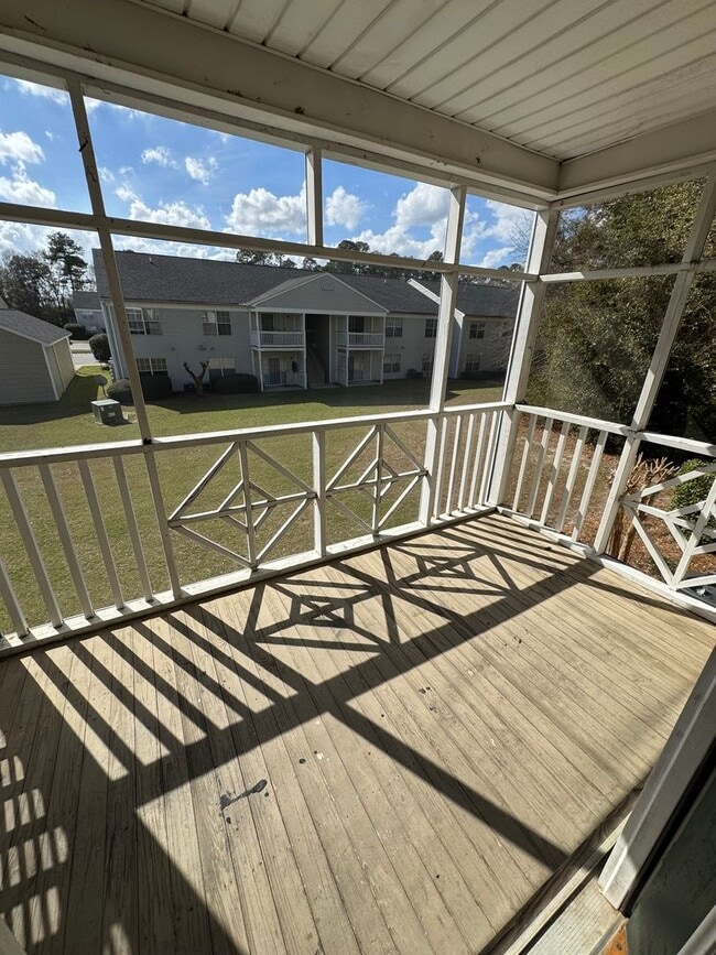 Building Photo - !!!! Promotion March 25th - 31st  200.00 off  First months (April) Rent Only!!!