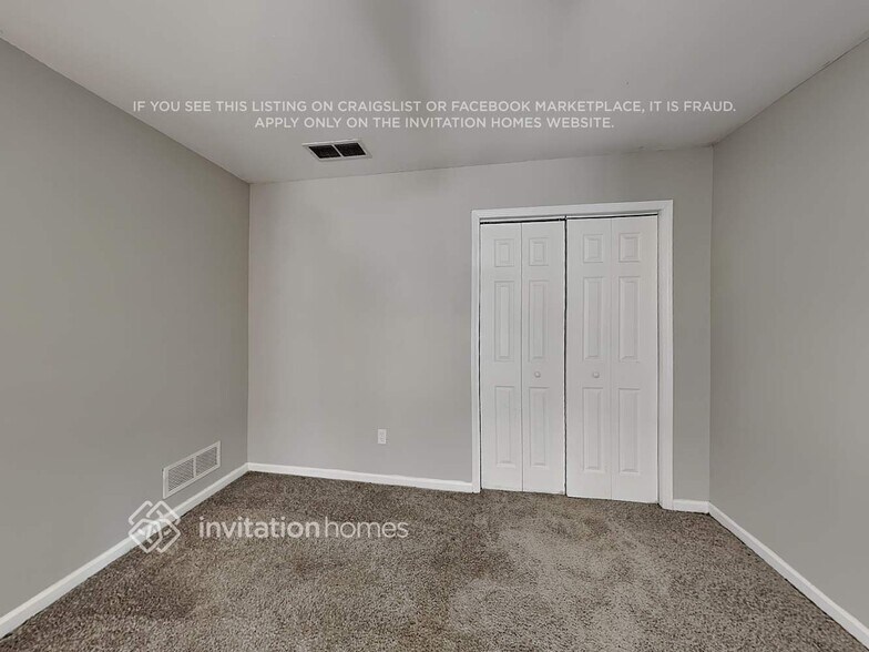 Building Photo - 5388 Golfcrest Cir