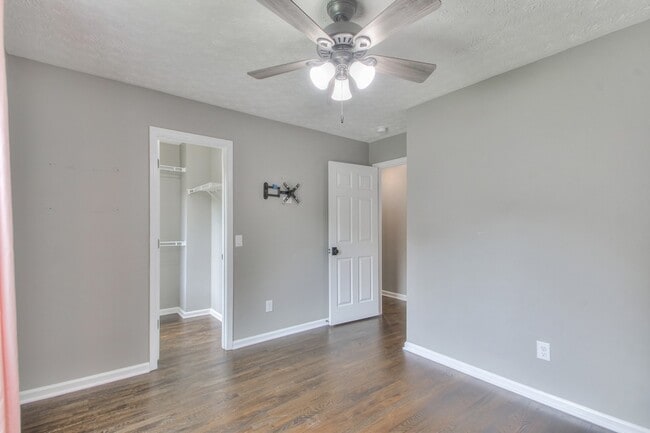 Building Photo - 109 Warren Pl