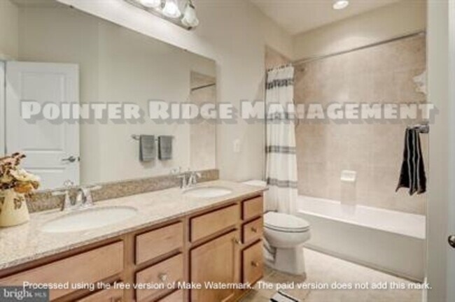 Building Photo - 900 Hall Station Dr
