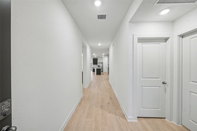 Building Photo - 30706 Windermere Peaks Ln