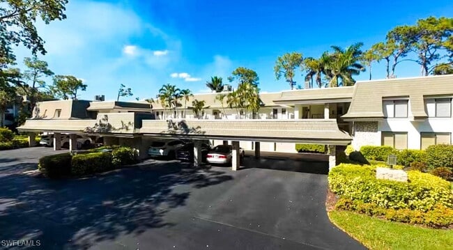 Building Photo - 1111 Wildwood Ln