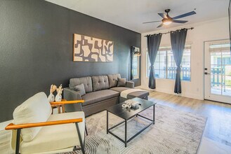 Building Photo - 7900 E Princess Dr