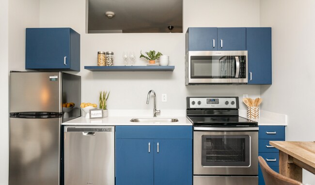 Building Photo - Spacious 1-Bedroom Apartment in Southside,...