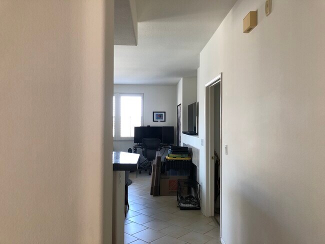 Entry Hallway - 13075 Pacific Promenade