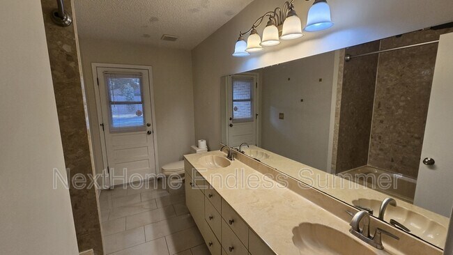 Building Photo - 1006 Marble Ridge Dr