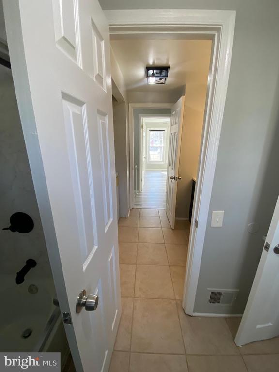 Building Photo - 2619 Rooks Head Pl