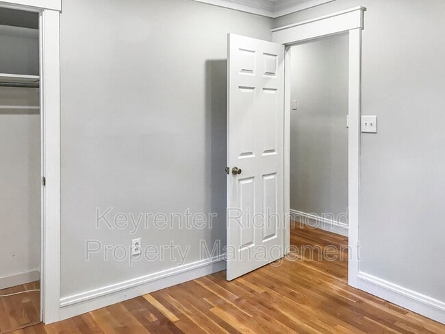 Building Photo - 9322 Huron Ave