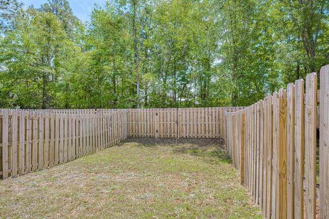 Building Photo - 3504 Firestone Dr