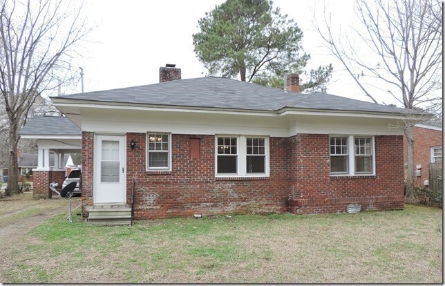 Building Photo - 1814 Nash St N