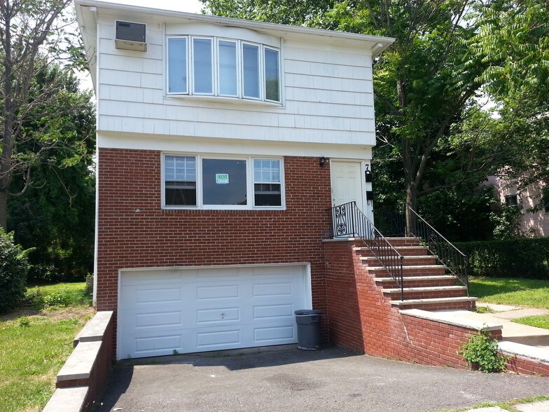 Building Photo - 7 Brookwood St