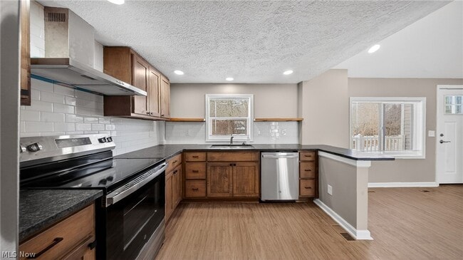 Building Photo - 11015 Clarke Rd