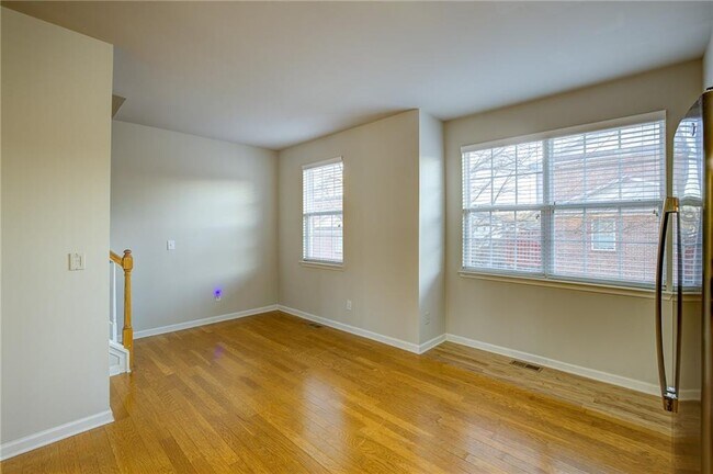 Building Photo - 2161 Meadow Peak Rd