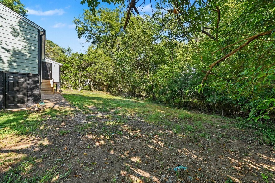 Building Photo - 359 Grice St