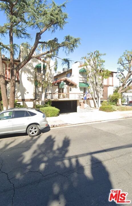 Building Photo - 10817 Whipple St