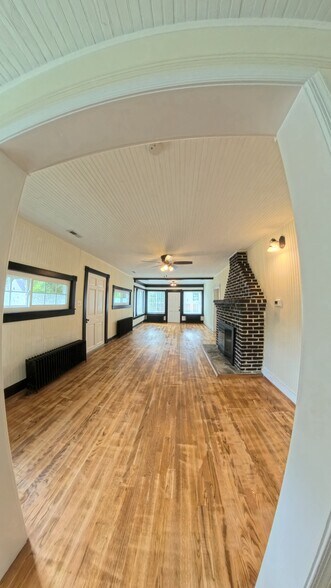 Building Photo - 5803 2nd St S