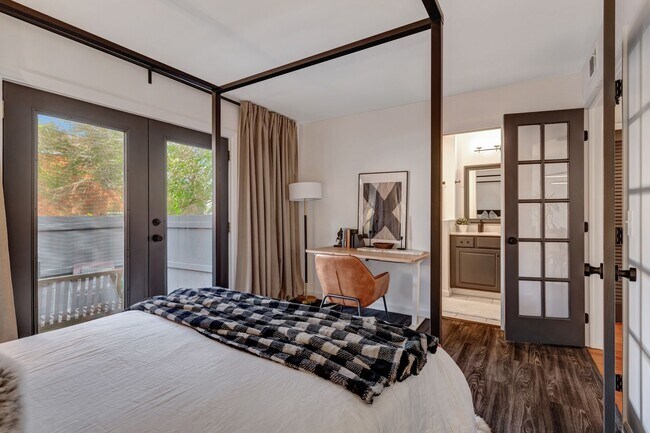 Building Photo - Live just minutes from the charm and excit...