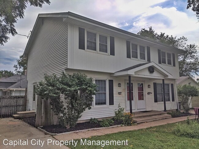 Primary Photo - 4801/4803 SW 14th Street