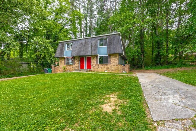 Building Photo - 6876 Beulah Dr