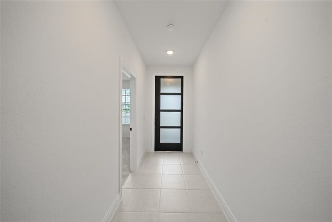 Building Photo - 14506 Clementine Hall Dr