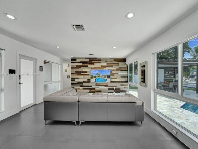 Building Photo - 1108 Tangelo Isle