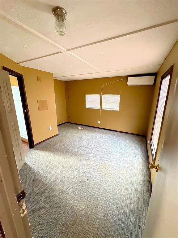 Building Photo - 663 Rd 5252