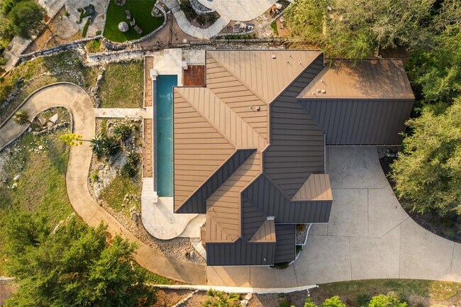 Building Photo - 17813 Kingfisher Ridge Dr