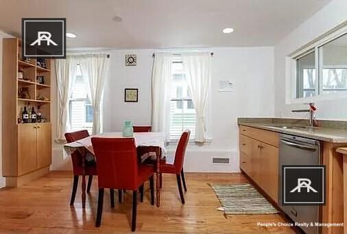 Primary Photo - 6 bedroom in Cambridge MA 02139