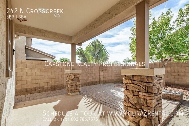 Building Photo - 242 N Crosscreek-