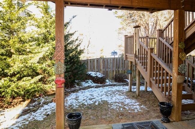 Building Photo - 8326 Linden Oaks Ct