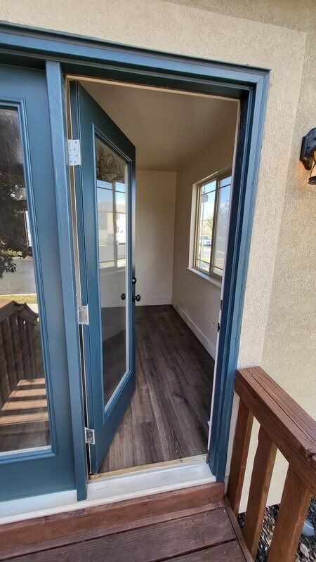 Building Photo - 8045 N Plum Creek Dr