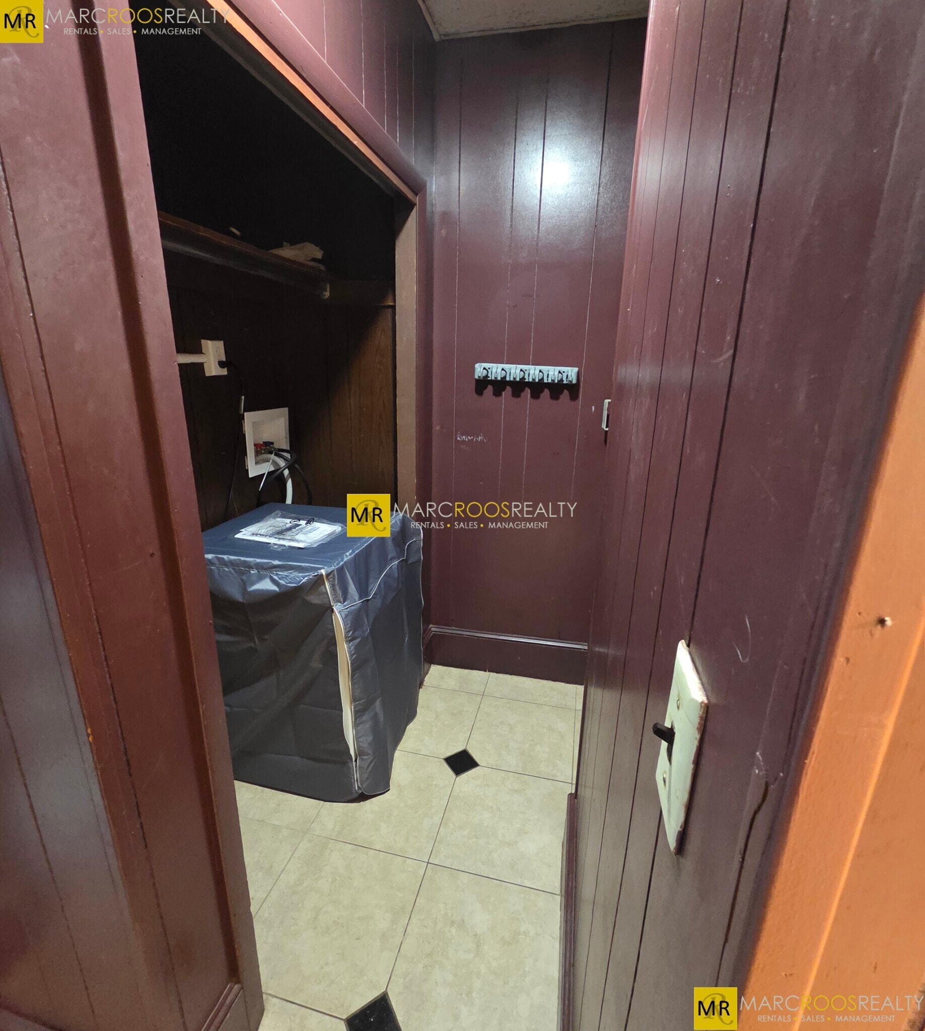 Building Photo - 1710 Commonwealth Ave