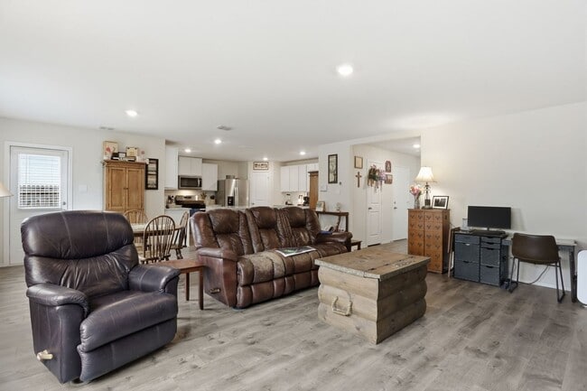 Building Photo - 2024 Copper Canyon Home | 3 Bed + Game Room | 2 Living Areas | 2,230 Sq Ft | Covered Patio | Comm...
