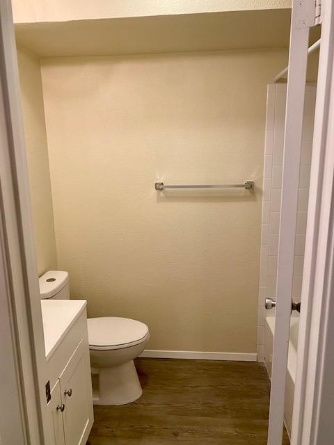 Building Photo - 1402 Summer Creek Dr