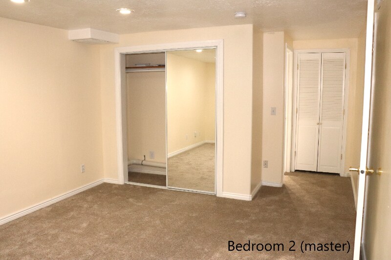 Building Photo - 7896 Goldenpointe Wy