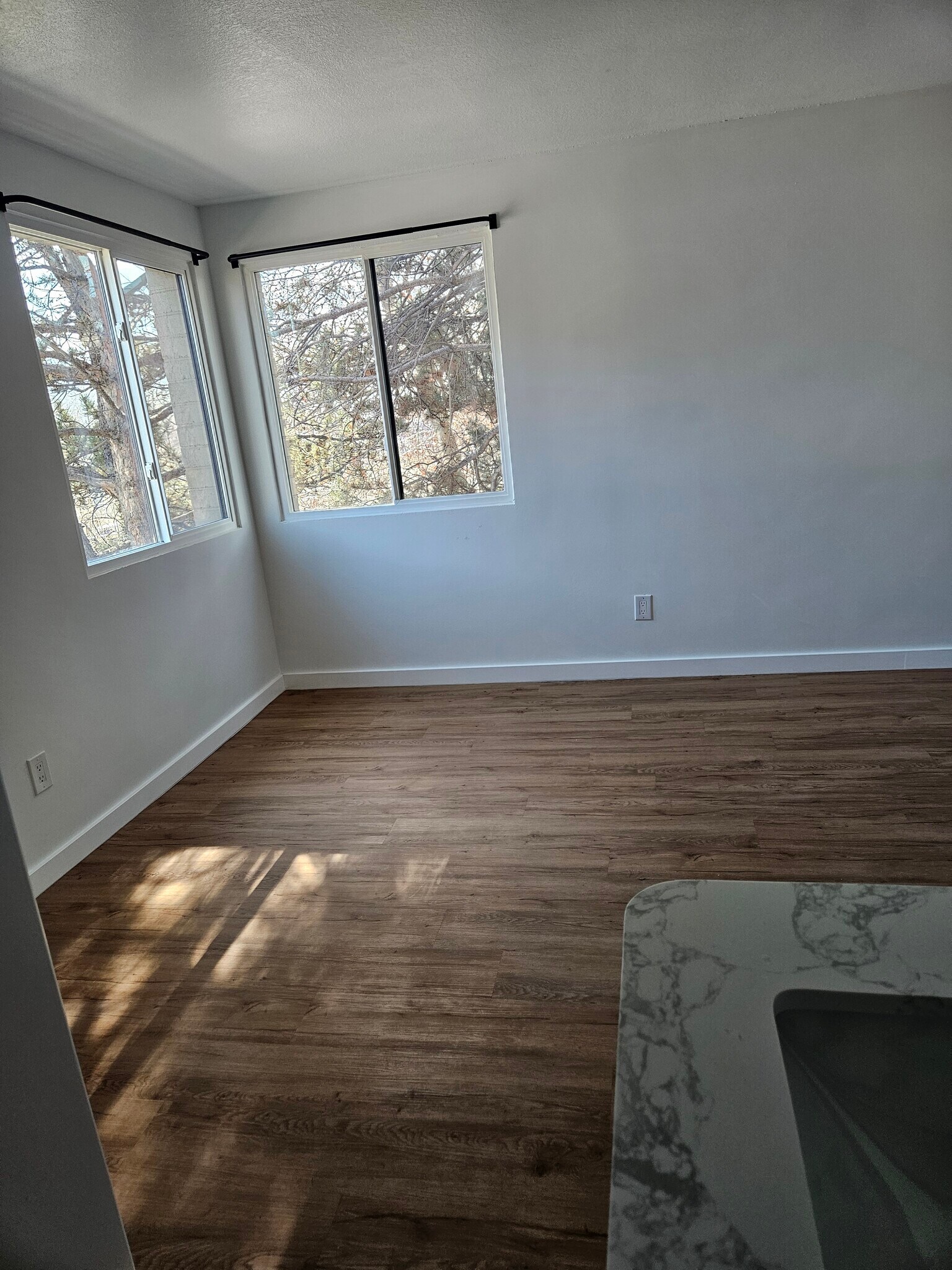 Building Photo - 530 S 400 E