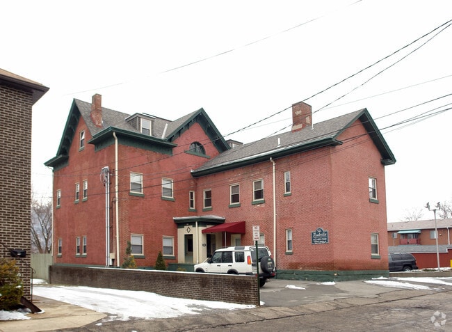 Primary Photo - Isabella Apartments