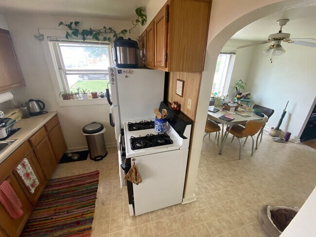 Building Photo - Quiet Corner Lot House with Large Backyard