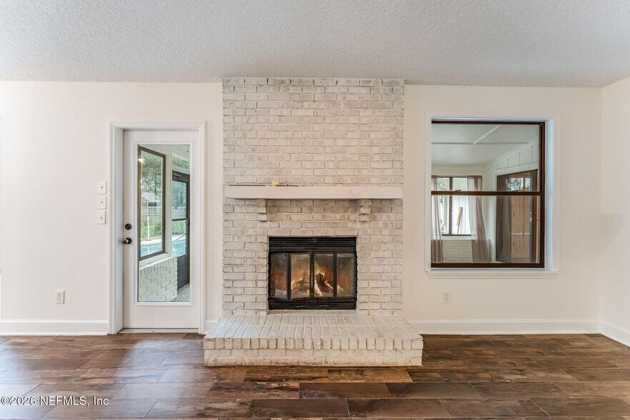 Building Photo - 13926 Spanish Marsh Ct