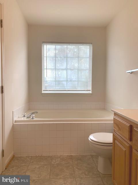 Building Photo - 111 Merrill Ct