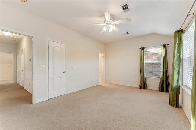 Building Photo - 6075 Longmire Trail