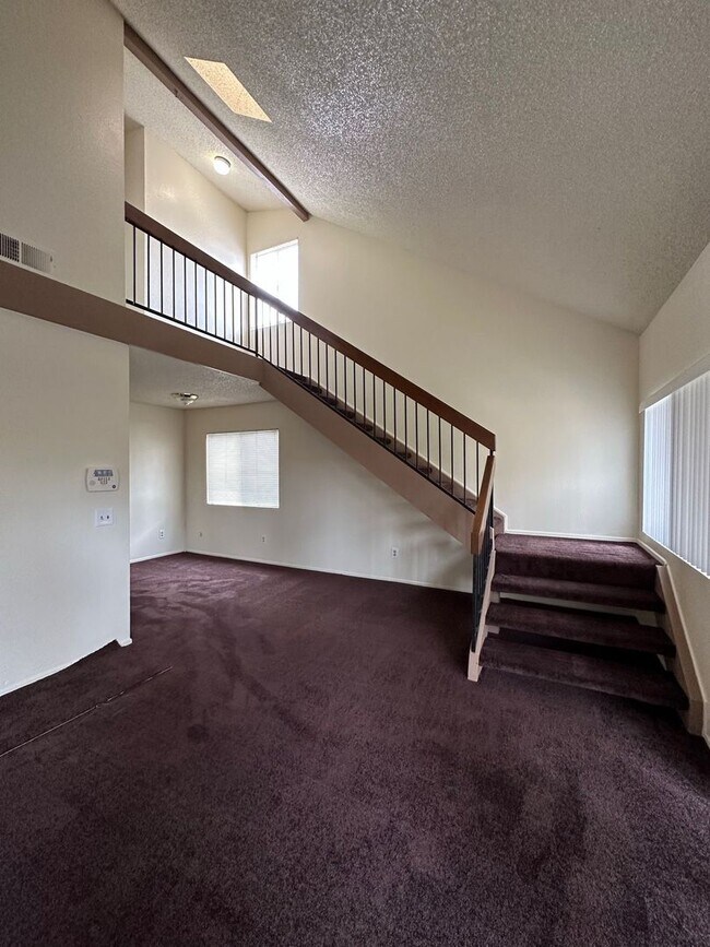Building Photo - 13677 Caspian Way